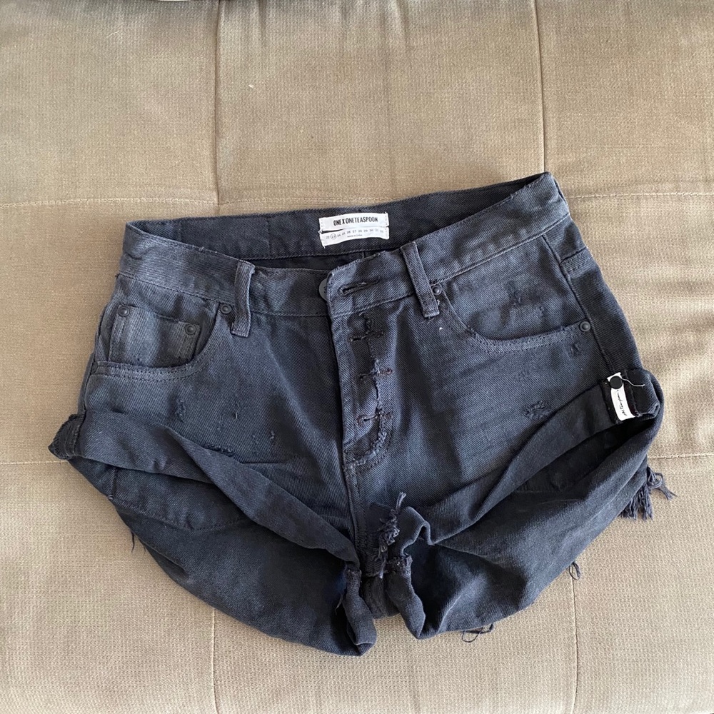 One Teaspoon Bandit shorts